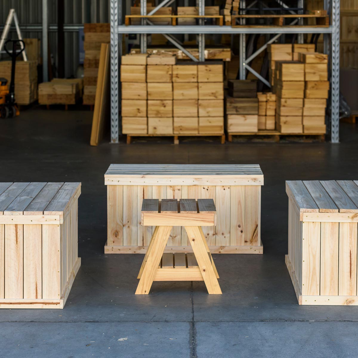 Custom pallet furniture for events and mobile displays